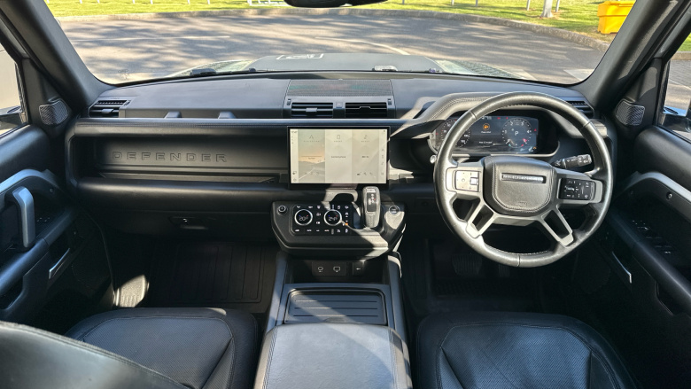 Land Rover Defender 3.0 D250 X-Dynamic HSE 110 5dr Auto Diesel Estate